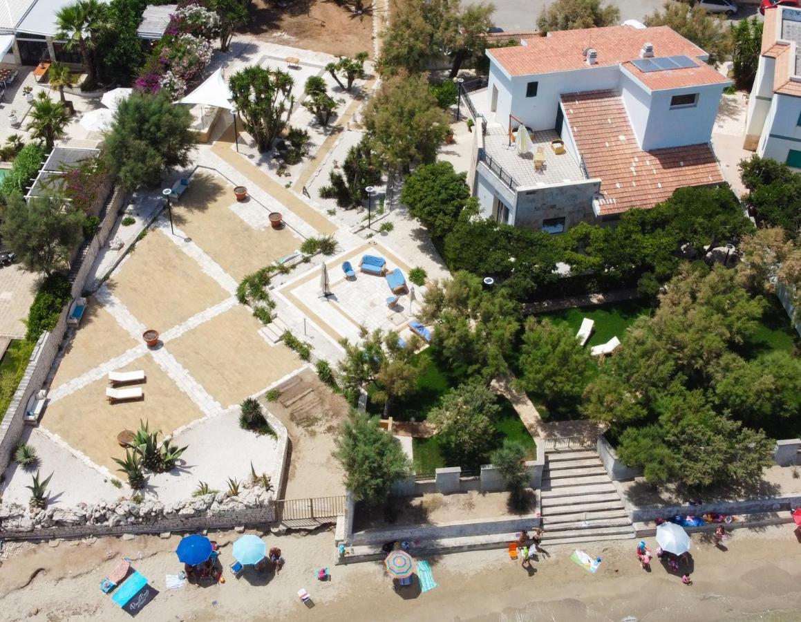 Bed and Breakfast Aurelia Sea View Torre Canne Exterior foto